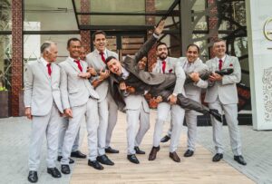 Noivo e Padrinhos com Smoking - Cristina Carneiro Aluguel de Roupas