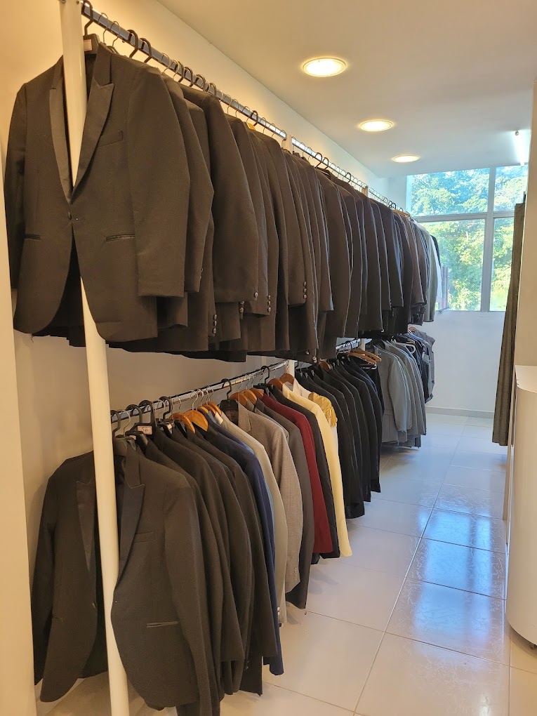 Cristina Carneiro Aluguel de Roupas Loja Recreio dos Bandeirantes, Barra da tijuca, Vargem *, Jacarepaguá