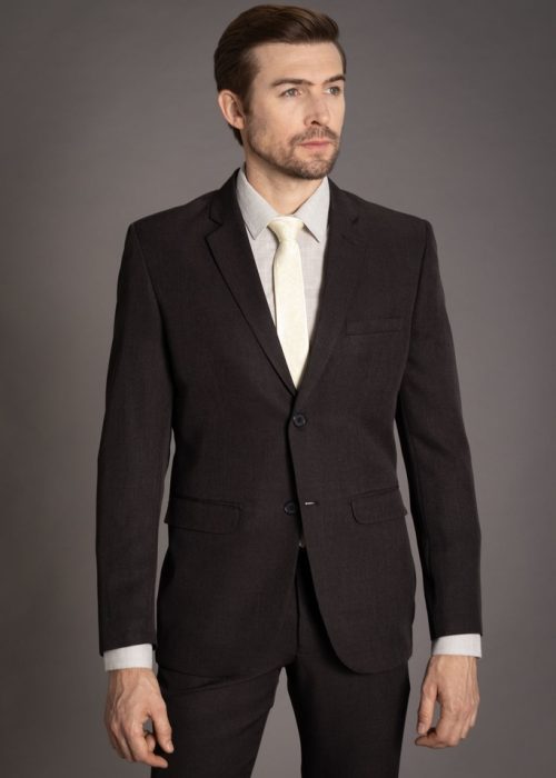 Terno preto clássico e elegante para casamentos e eventos formais